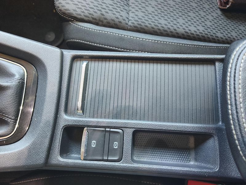 Škoda Octavia (2021) 1.5-TSI-110kw-SUPER STAV - fotka 25 z 27