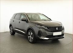 Peugeot 5008 (2021) 1.5 BlueHDi, Automat, 7 míst - fotografie inzerátu