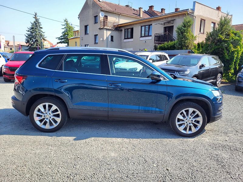 Škoda Karoq 2.0 TDi 110kW DSG 4x4 STYLE+ - fotka 5 z 49