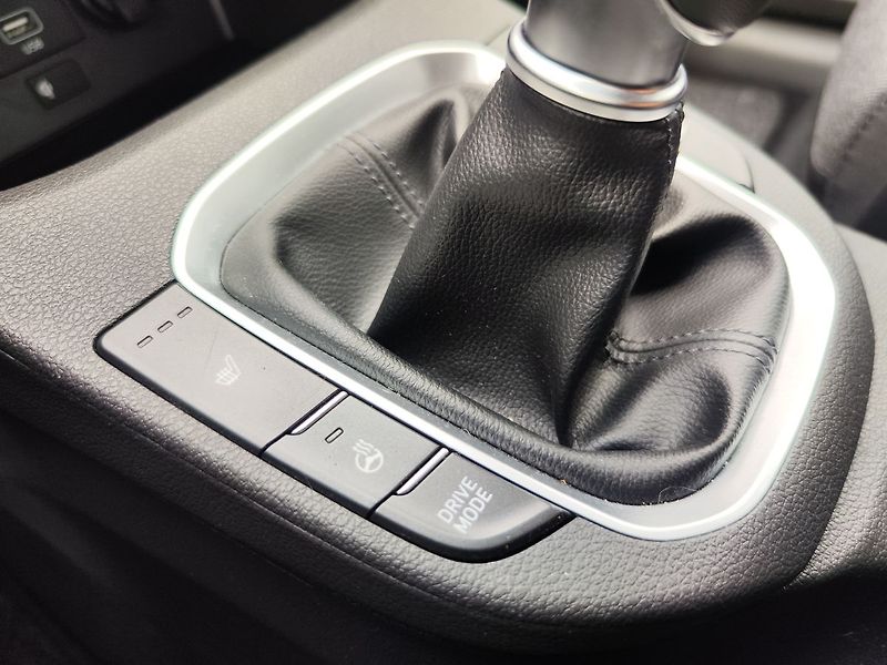 Hyundai i30 1.5 T-GDI/117kW Smart - fotka 21 z 30