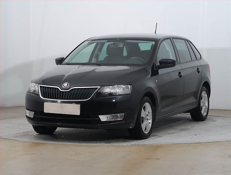 Škoda Rapid (2015) Spaceback 1.4 TSI, Automat - fotka 2 z 16