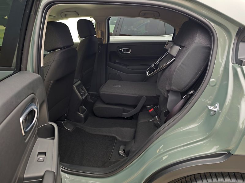 Honda HR-V (2026) 1.5 eHEV Elegance MR27 SKLADEM - fotka 31 z 40
