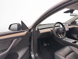 Tesla Model Y Long Range AWD - náhled 10