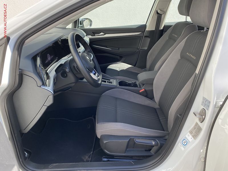 Volkswagen Golf (2022) 2.0 TDi 4x4, Alltrack, DSG, - fotka 9 z 22