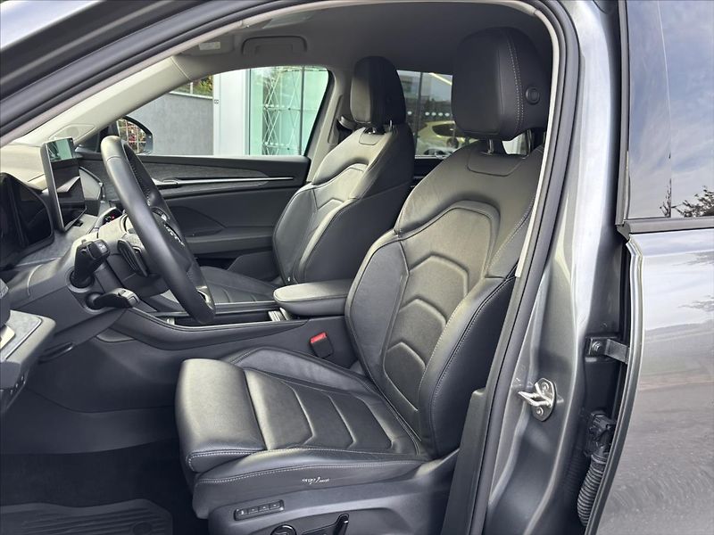 Škoda Kodiaq 2,0 D AT 4x4 Exclusive TAŽNÉ - fotka 10 z 48