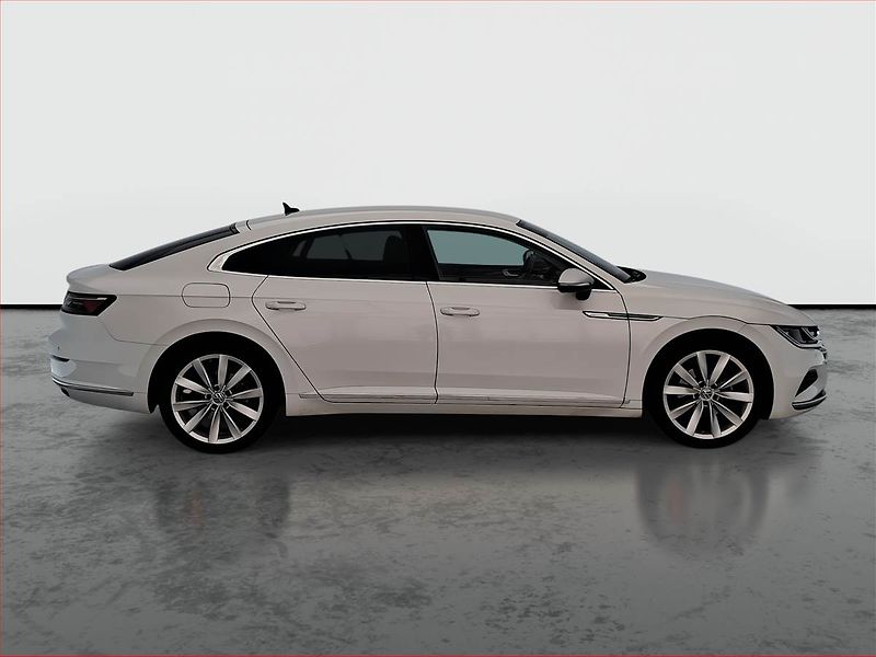 Volkswagen Arteon (2023) 2.0 TSI - fotka 6 z 18
