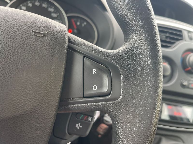 Renault Kangoo 1.5DCI 70KW*5.Míst*ČR* - fotka 30 z 31