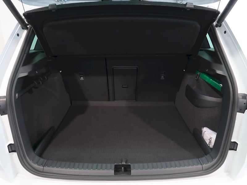 Škoda Karoq (2026) SPORTLINE 2.0TDI 110KW 4x4 DSG - fotka 42 z 44