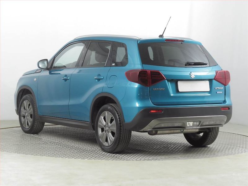Suzuki Vitara (2022) GL + 1.4 BoosterJet - fotka 4 z 19