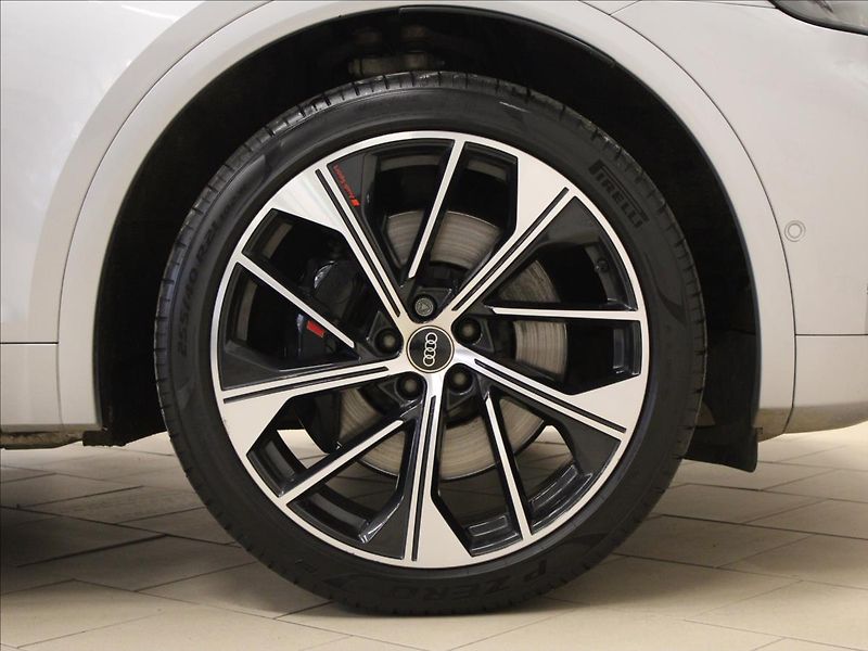 Audi SQ5 3,0 TDI S-line FULL 1.maj. CZ - fotka 34 z 35