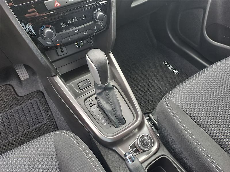 Suzuki Vitara (2026) 1,4 BoosterJet Premium AllGrip - fotka 13 z 23