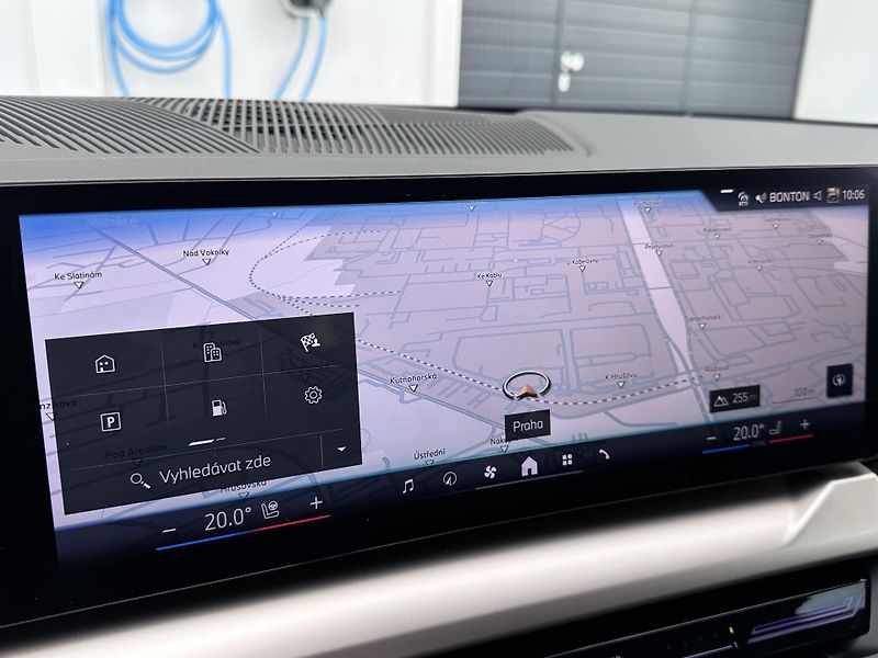 BMW Řada 5 520d xDrive M-Sport PRO - fotka 14 z 37