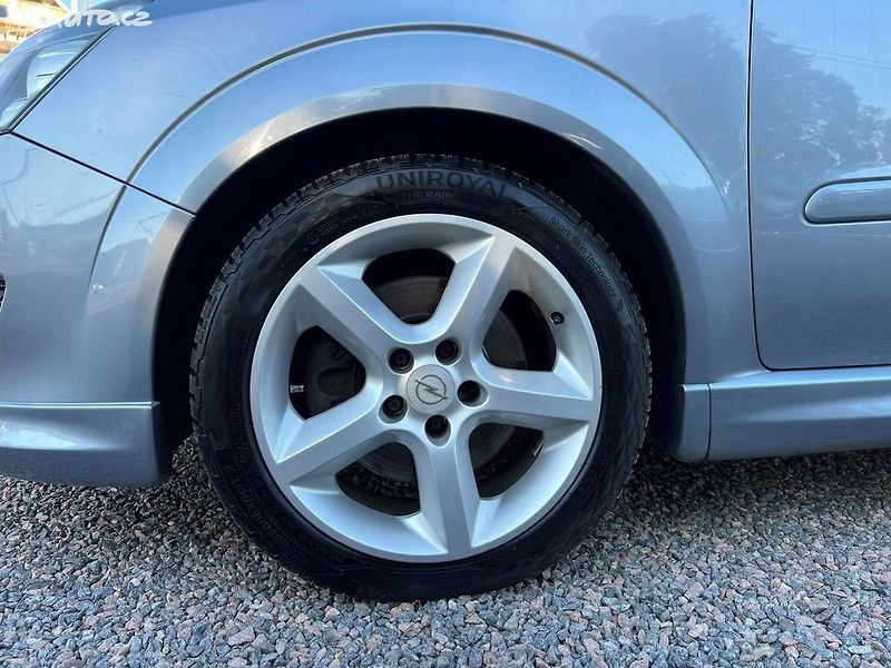 Opel Zafira (2008) 1.7 CDTi 92 kW 7 míst,Sport - fotka 10 z 20