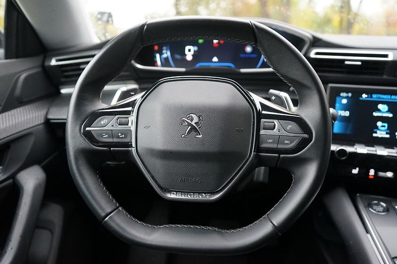 Peugeot 508 1.5HDi Allure Kamera CarPlay - fotka 15 z 22