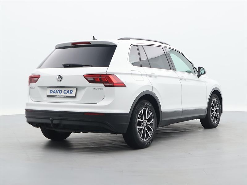 Volkswagen Tiguan 2,0 TDI Comfortline ACC Serv.k - fotka 7 z 29