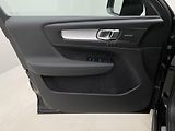 Volvo XC40 (2026) B3 AUT DARK PLUS - náhled 28