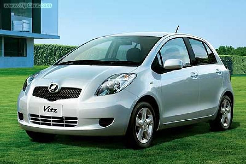 Toyota Yaris - délka 3,75 m