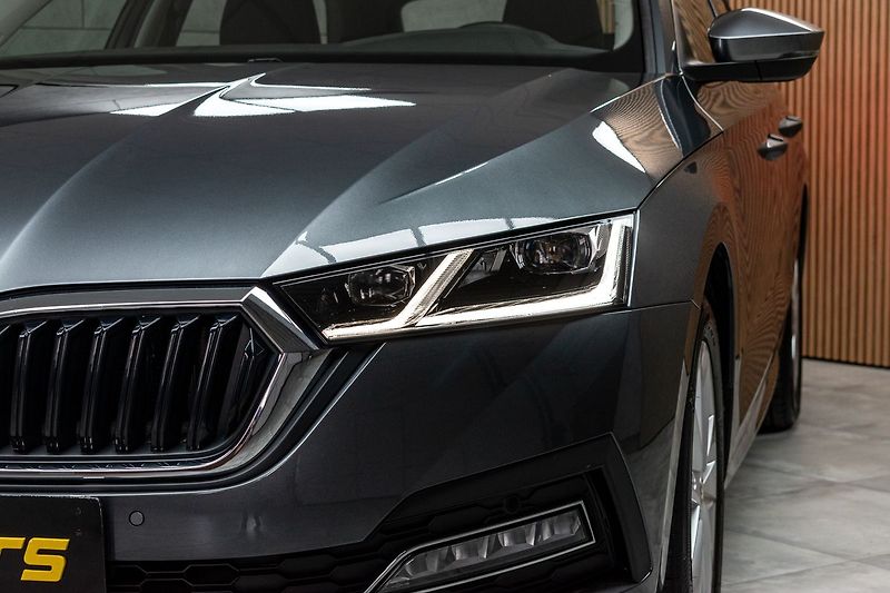Škoda Octavia 2.0 TDI STYLE*KESSY*DPH*ČR 1.M - fotka 36 z 41