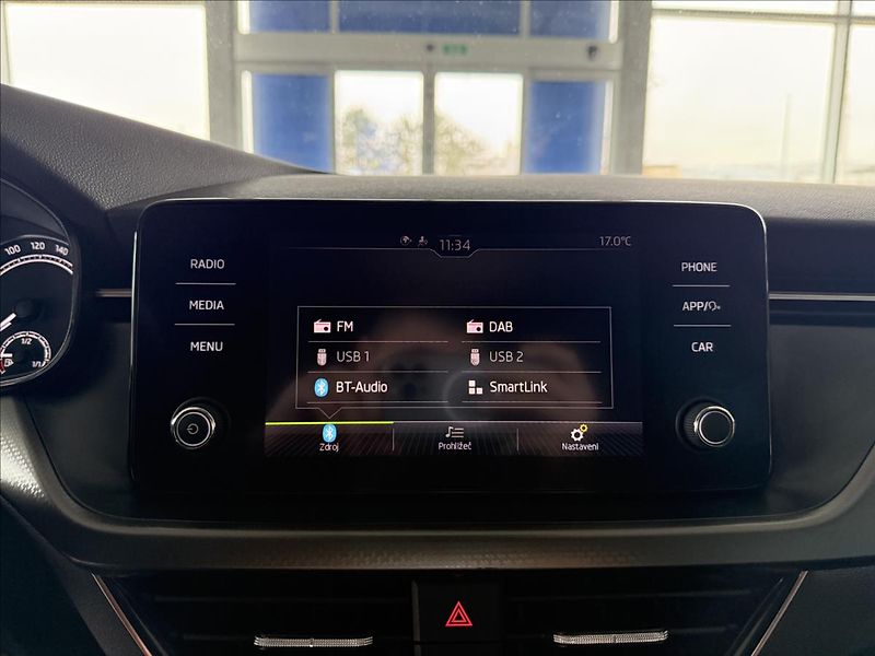 Škoda Scala 1,0   TSI 81kW,STYLE,SERVISKA, - fotka 16 z 24