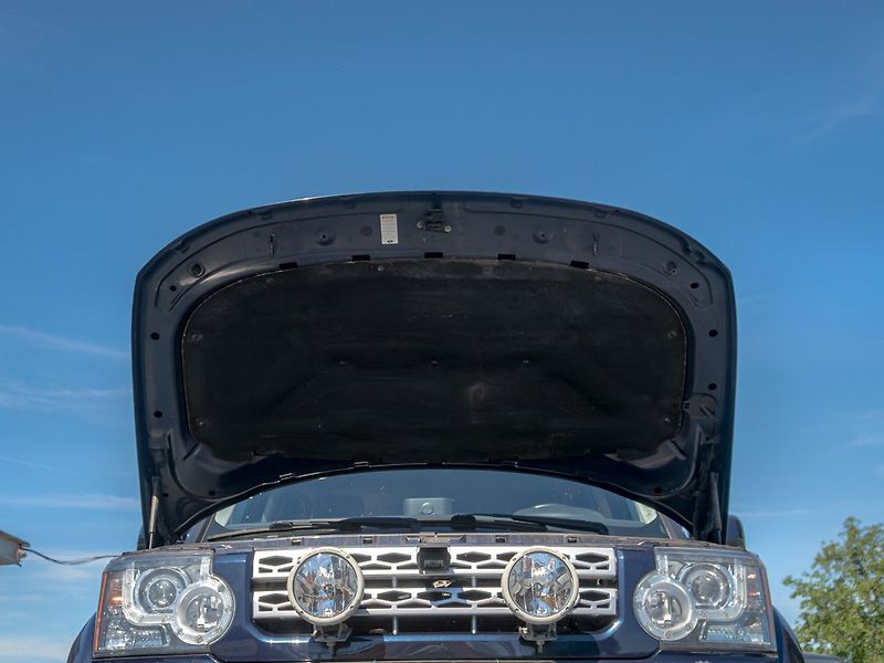 Land Rover Discovery (2013) 3.0D 155KW 7sed – NAVIJÁK - fotka 50 z 57