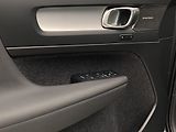 Volvo XC40 (2026) B4 AUT DARK PLUS - náhled 27