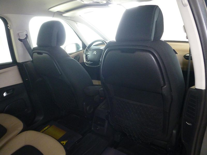 Citroën C4 Picasso (2016) 1.6HDI-88KW*PARK.S**NAVIG**ALU - fotka 23 z 26