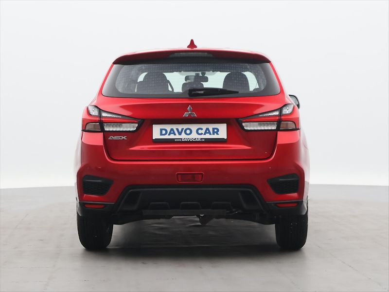 Mitsubishi ASX 2,0 I 110KW CZ 22TIS.KM 1.MAJ - fotka 6 z 32