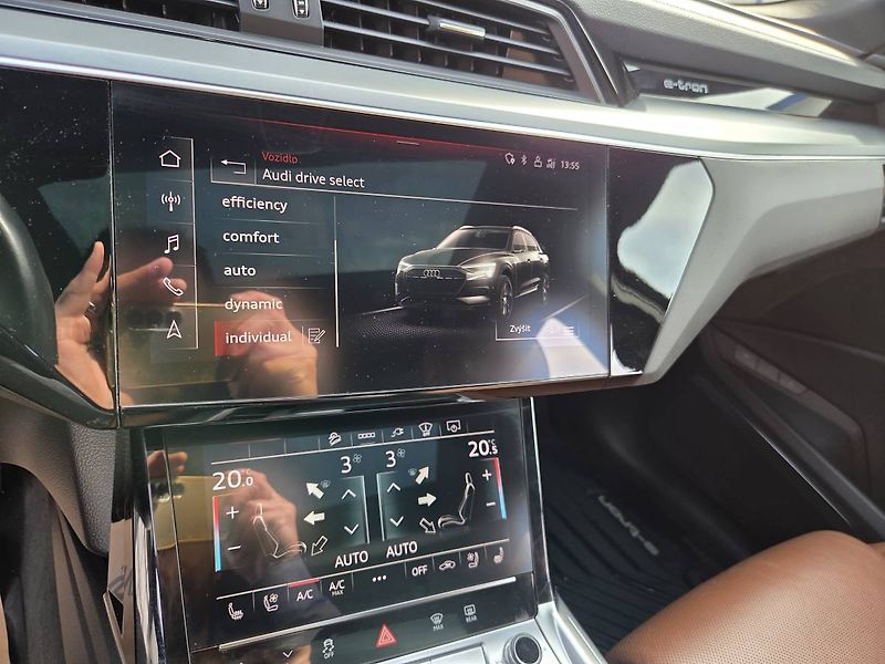 Audi e-tron (2021) Quattro 300kW Advanced - fotka 26 z 48