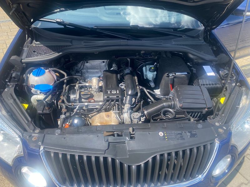 Škoda Yeti (2012) 1.2 TSi 77 kW - fotka 15 z 17