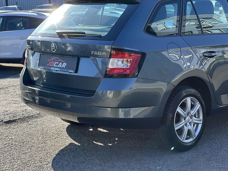 Škoda Fabia 1.2TSi 81kw KLIMA TEMPOMAT ALU - fotka 40 z 40