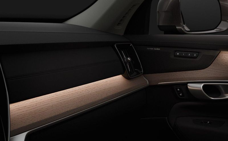 Volvo XC90 (2026) T8 AWD PLUS BRIGHT - fotka 14 z 17