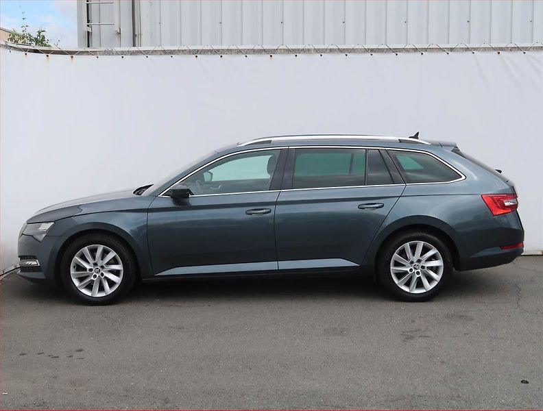 Škoda Superb (2019) Ambition Plus 2.0 TDI, Automat - fotka 3 z 25