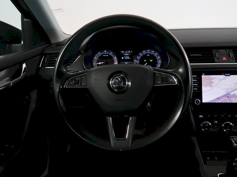 Škoda Octavia (2019) STYLE PLUS 1.5TSI 110KW DSG NA - fotka 16 z 38