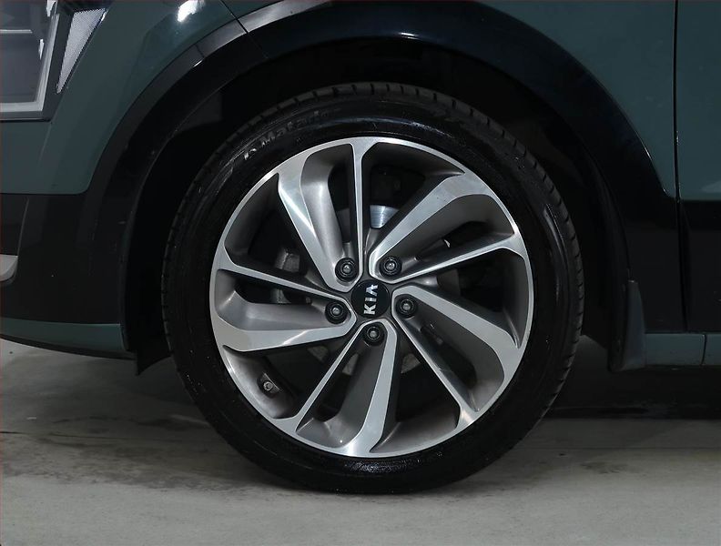 Kia Niro (2023) Hybrid - fotka 15 z 23