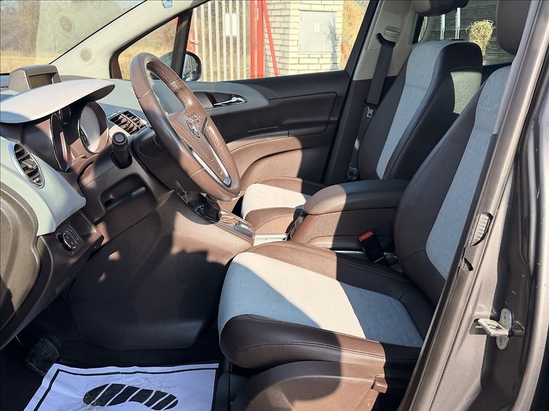 Opel Meriva 1,7 CDTI AUTOMAT - fotka 9 z 27