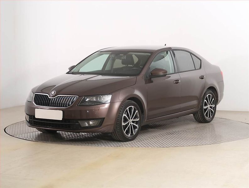 Škoda Octavia (2013) 1.4 TSI, Serv.kniha, Navi - fotka 2 z 19