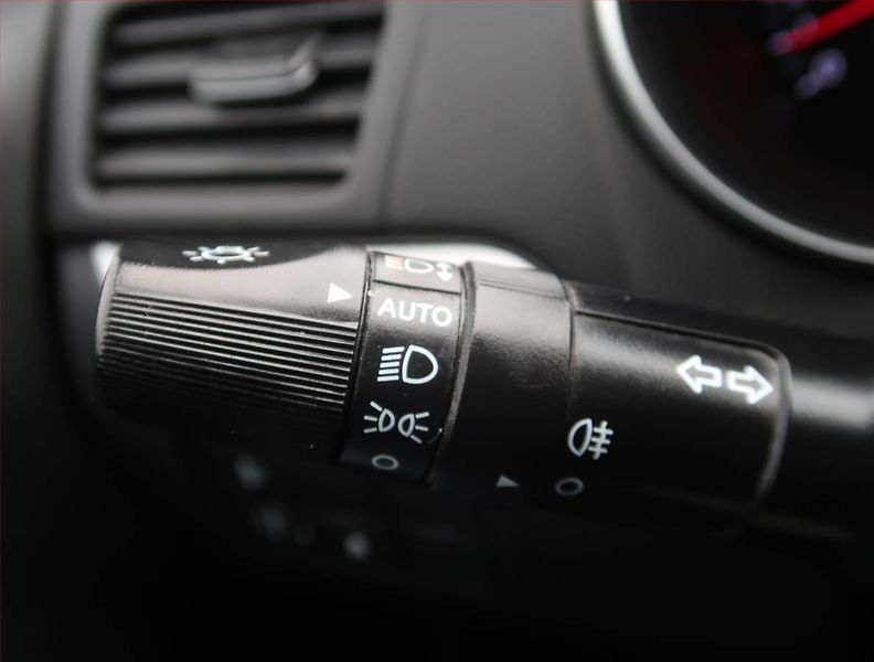 Kia Picanto (2016) 1.2 CVVT, Automat, ČR,1.maj - fotka 16 z 20