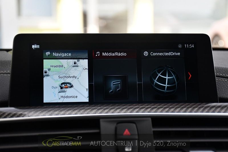 BMW M4 3.0i 45tKM!! ČR DPH LED - fotka 33 z 53