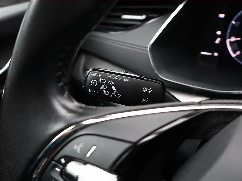 Škoda Octavia (2022) Ambition 2.0 TDI, ČR,1.maj - fotka 18 z 19