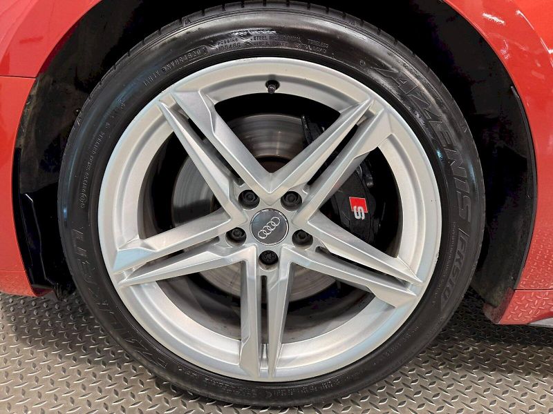 Audi S5 (2017) EXCLUSIVE 3.0TFSI 260kW CZ - fotka 24 z 50