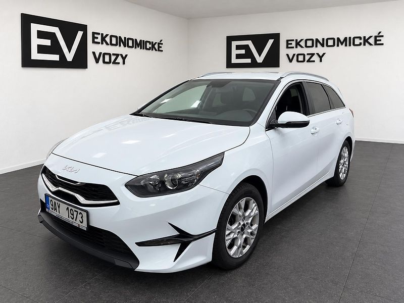 Kia Ceed (2023) 1.5T-GDI 118kW ,ČR,Exclusive  - fotka 2 z 6