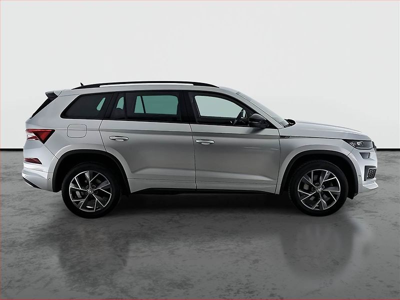 Škoda Kodiaq (2023) Sportline 2.0 TDI - fotka 6 z 26