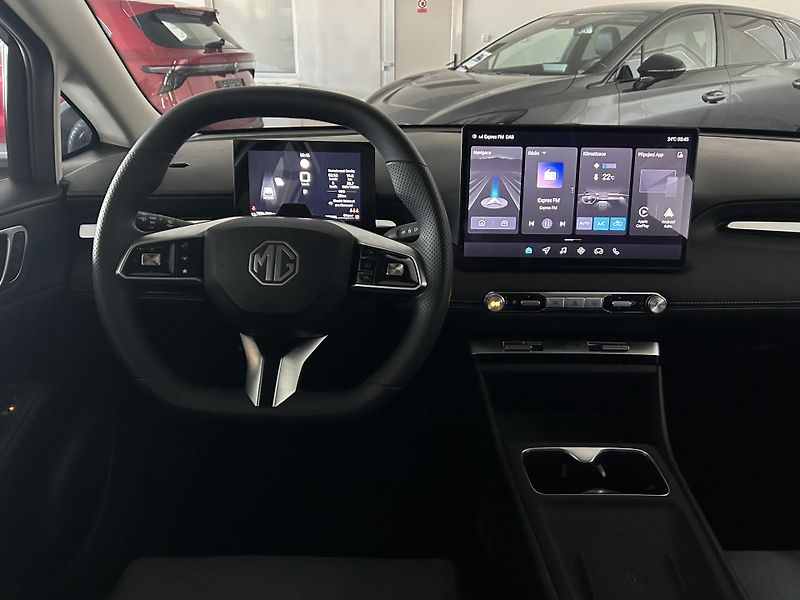 MG MG4 (2026) EV Urban Comfort 118kW 54kWh - fotka 7 z 7