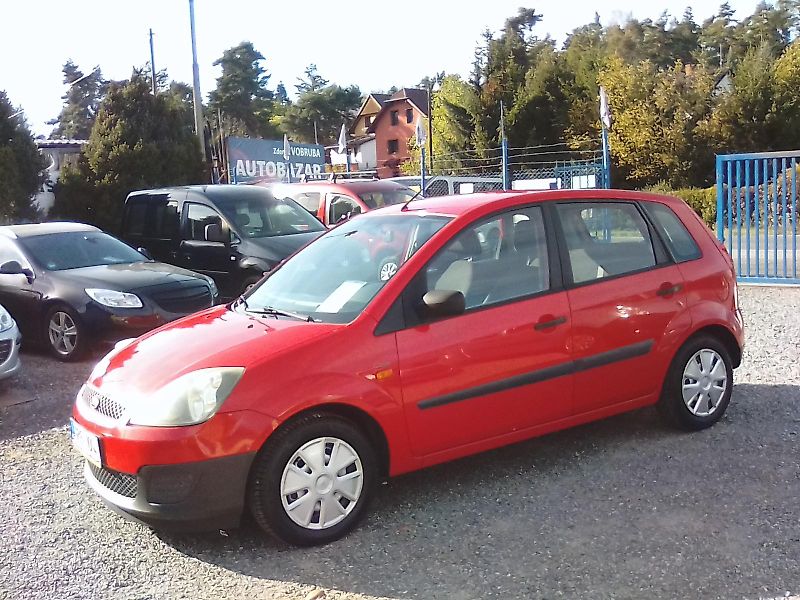 Ford Fiesta (2006) 1.3i , jede super - fotka 9 z 28