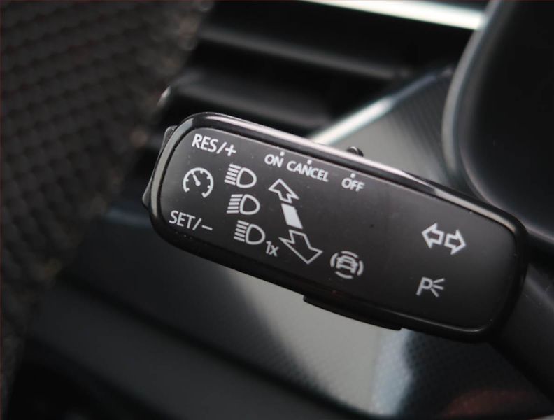 Škoda Scala (2022) Style 1.0 TSI, Tempomat - fotka 19 z 23