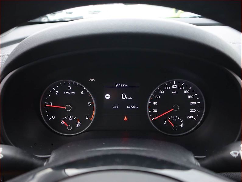 Kia Sportage (2021) Black Edition 1.6 CRDi - fotka 11 z 18