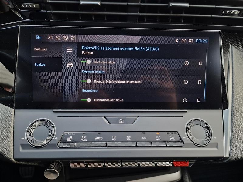 Peugeot 308 1.2PT 96kW SW Active Pack, ČR - fotka 28 z 46