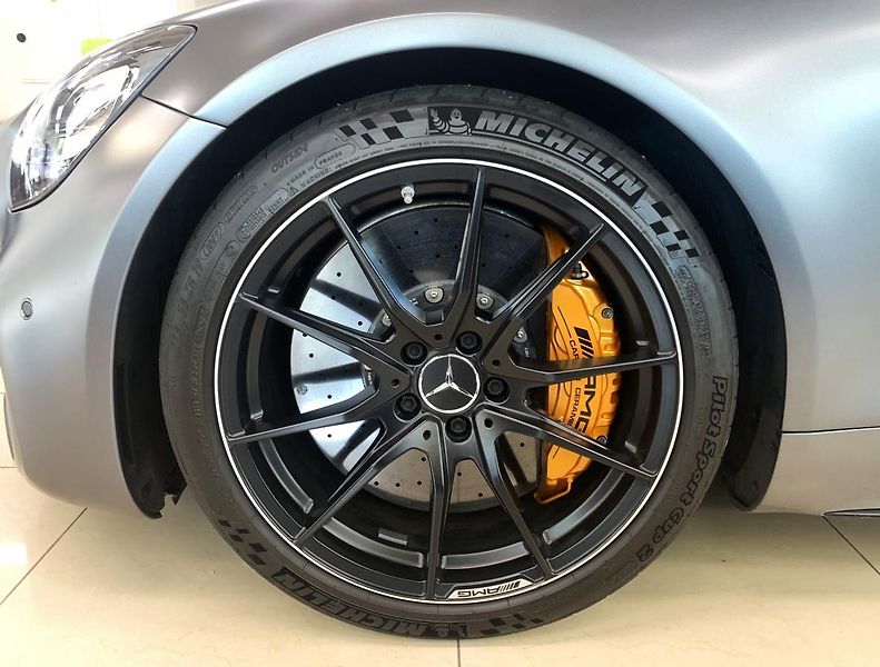 Mercedes-Benz AMG GT R-430kW-CARBON-KERAMIC-CZ - fotka 23 z 31