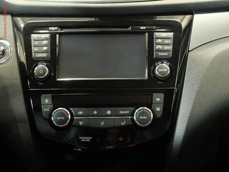 Nissan Qashqai (2018) 1.2 DIG-T, 2.maj, N-Connecta - fotka 9 z 21