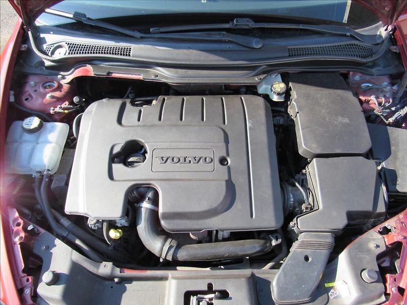 Volvo C30 1,6 D 80kW - fotka 26 z 27